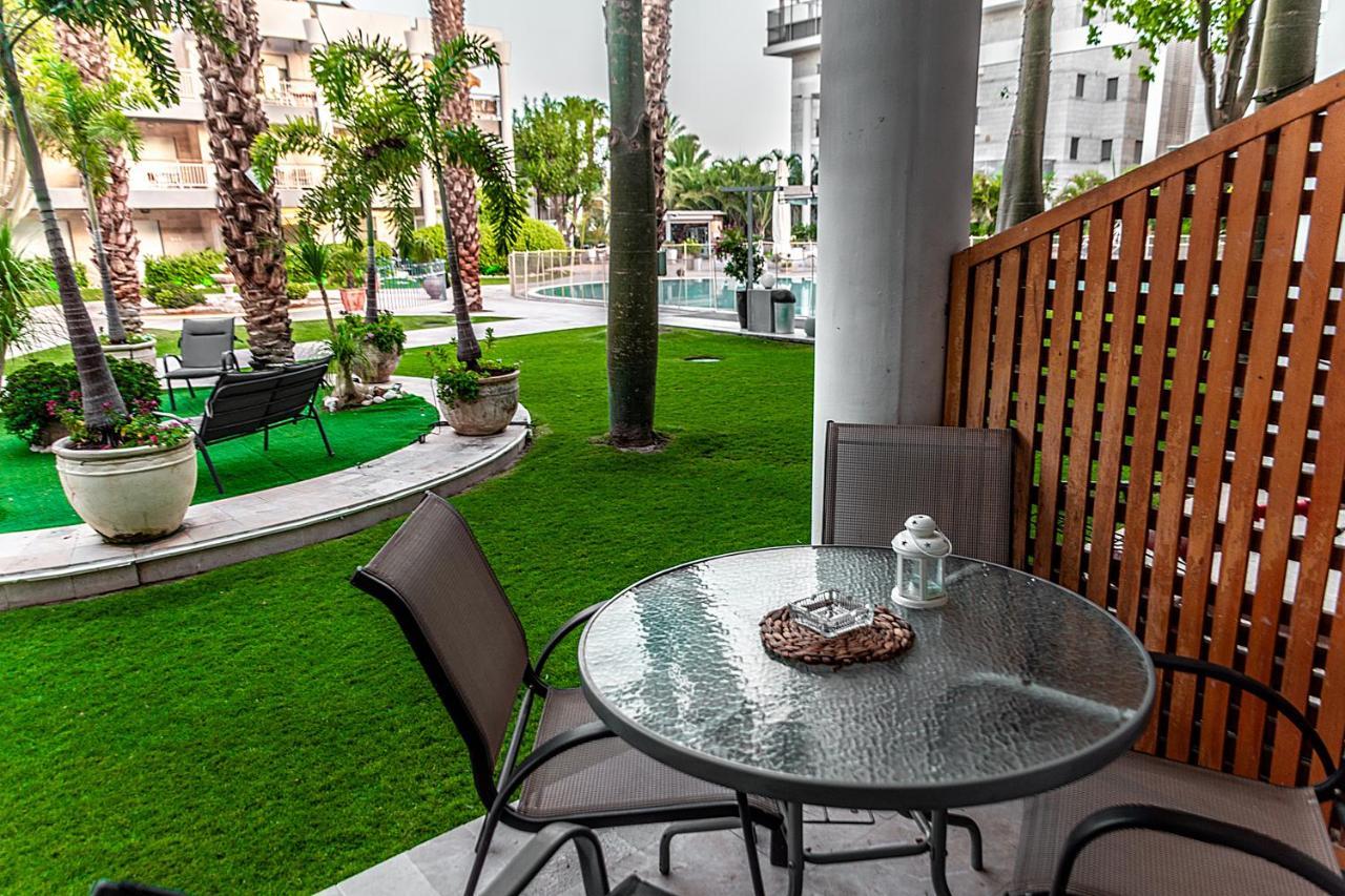 Appartamento דירת גן פונה לבריכה - Pool Garden View Eilat Esterno foto